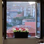 Urban Casa Da Portela Apartmán *